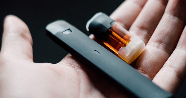 Vape Pen and Replacement Pod Vape Pen and Replacement Pod